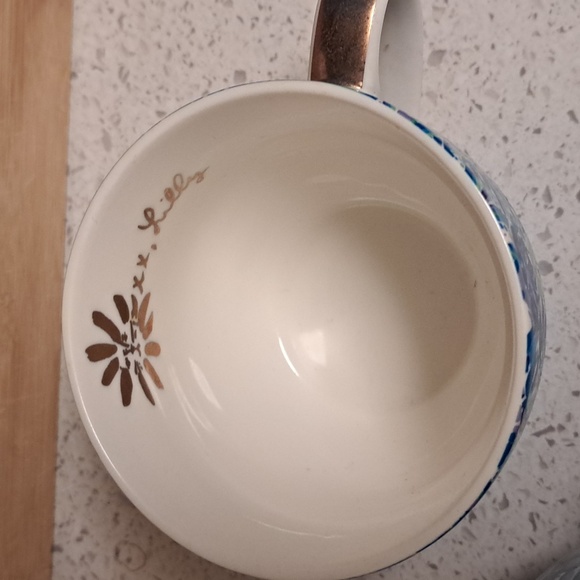 Used Set of 2 Lily Pulitzer mugs - Picture 5 of 7